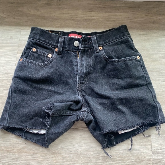 Levi's Pants - levi’s high waisted denim shorts